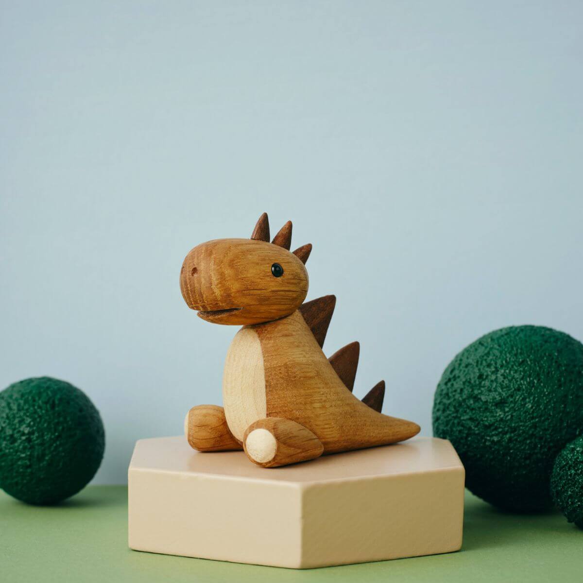 Dino Wooden Figure – Cute Kawaii-Inspired Wooden Decor – Lucie Kaas