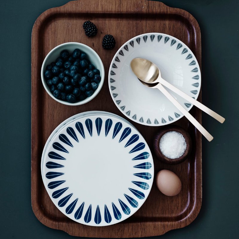 Lotus Deep Plate | White, Dark Blue DEEP PLATE - Lucie Kaas