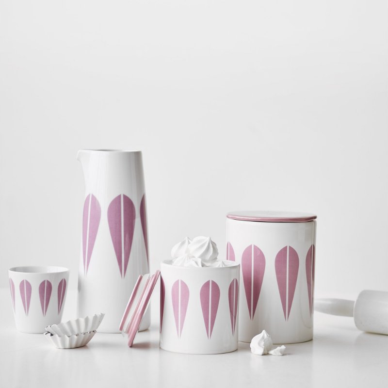 Lotus Cup | Blanc, Bleu foncé CUP - Lucie Kaas