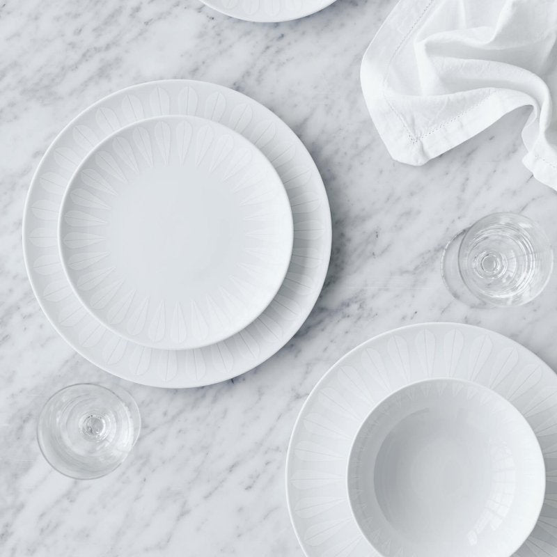 Assiette Lotus | Assiette blanche - Lucie Kaas