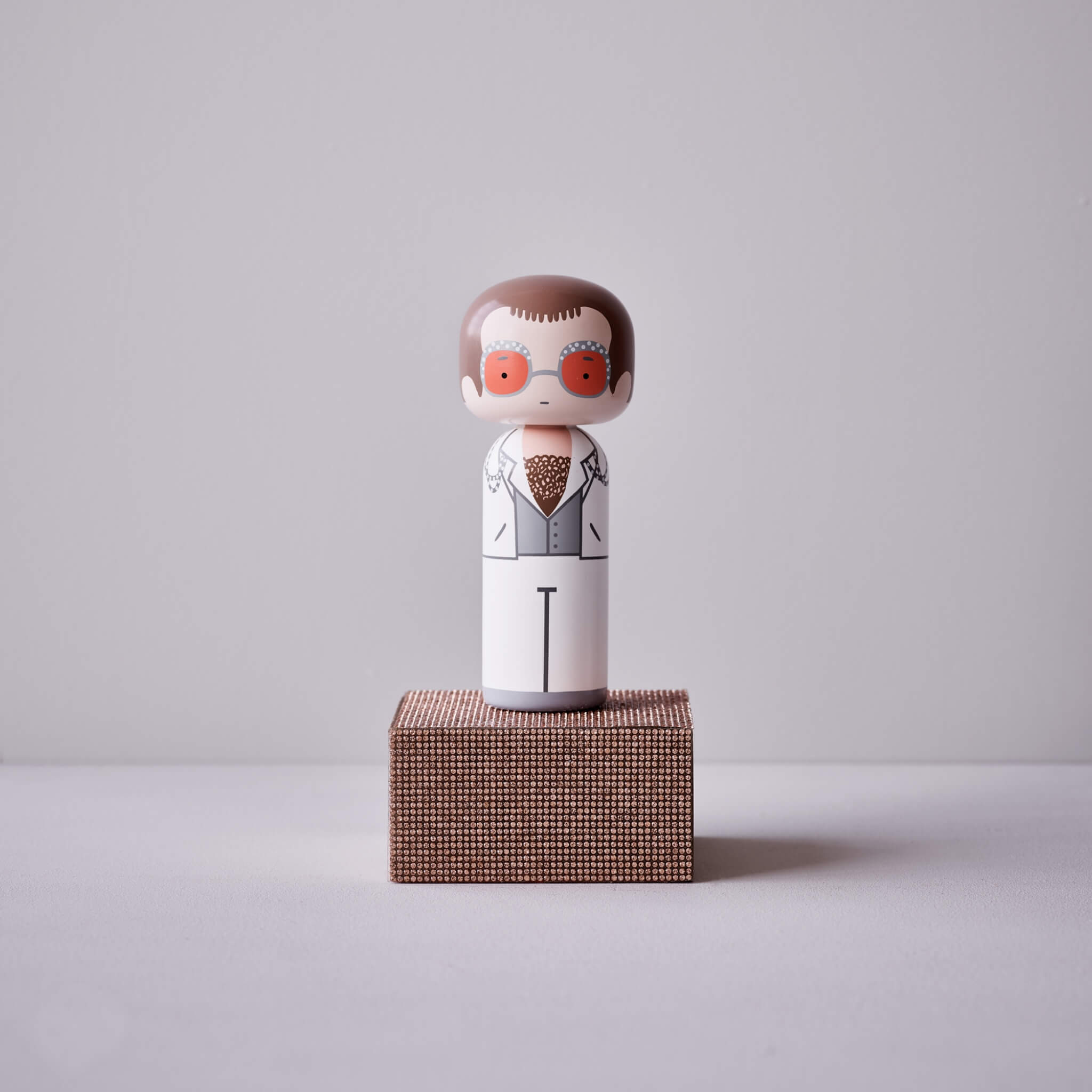 Elton John USA: Unique Collectible Kokeshi Doll – Lucie Kaas