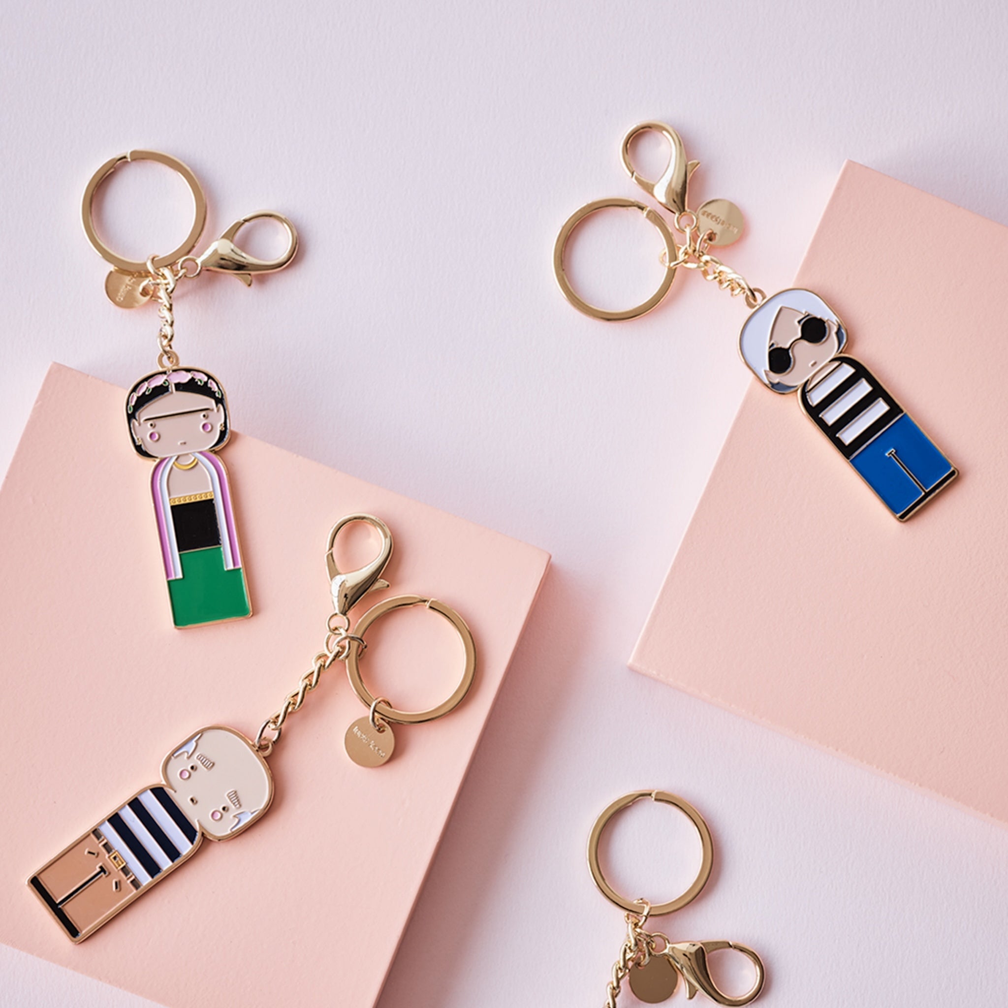Frida: The Iconic Kokeshi as a Keychain – Lucie Kaas