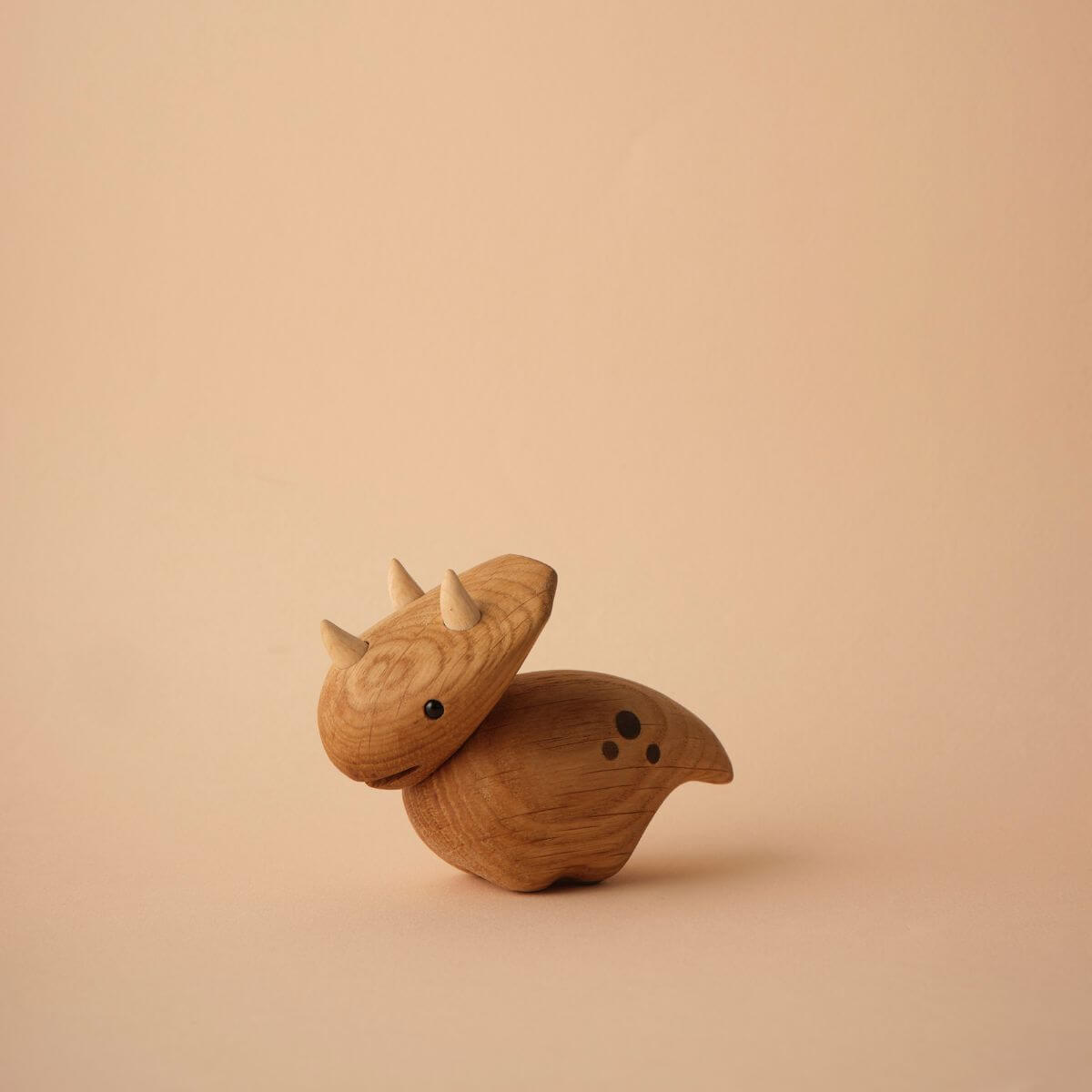 WOODEN FIGURINES – Lucie Kaas