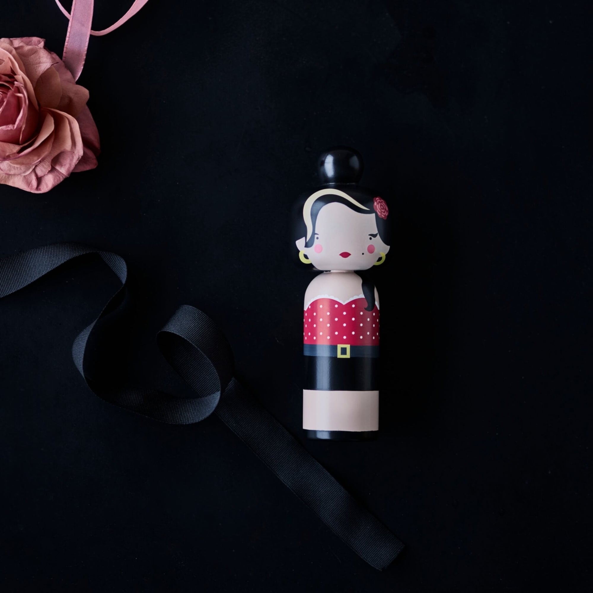 Lucie Kaas | Amy - Collectible kokeshi figure