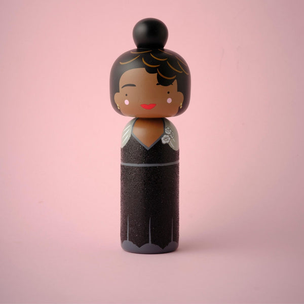 ella_aef7fe90-b075-440c-8d38-