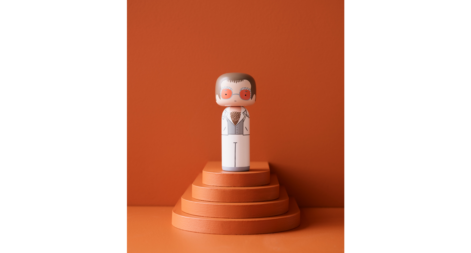 Elton John Kokeshi Dolls: Celebrate a Music Legend – Lucie Kaas Elton John Kokeshi Dolls: Celebrate a Music Legend – Lucie Kaas