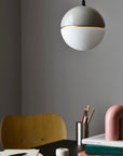 Liten pendellampe | Lys grå PENDANT LAMP - Lucie Kaas